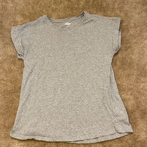 ✨3/$15 Old Navy Basic Tee with Cuffed Sleeves✨